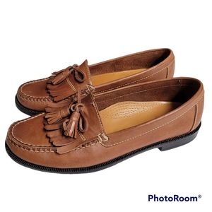 Cole Haan tan leather tassel loafers